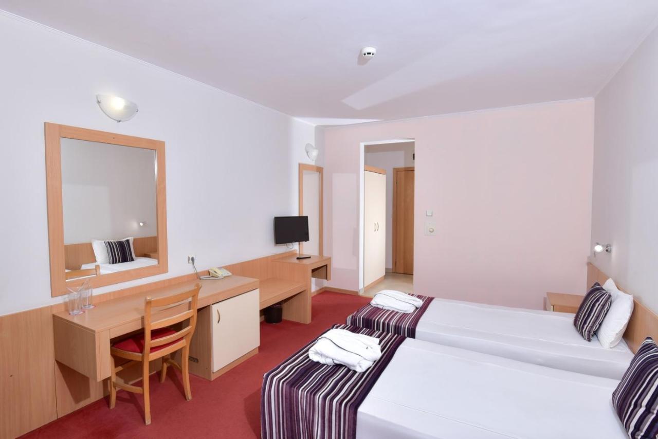 Diva Hotel & Thermal Pool Csiflik Kültér fotó